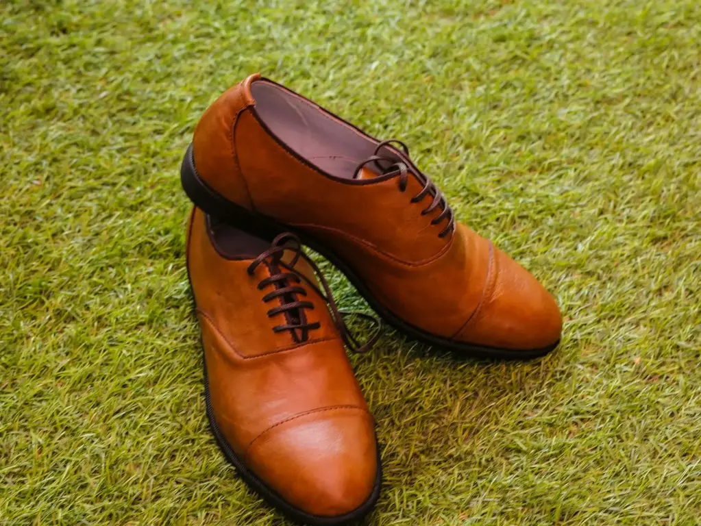 RoyalStride Oxford Shoes