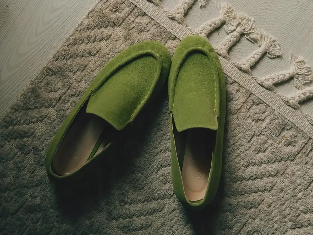 Canyon Leather Moccasins