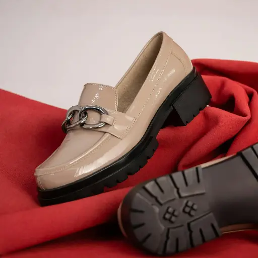 Elegant Walk Leather Loafers